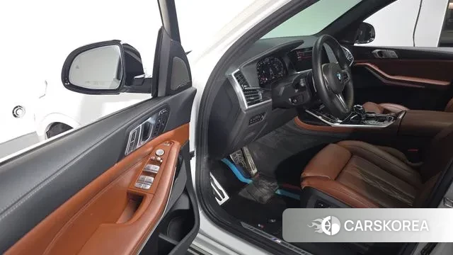 BMW X7 (G07) 2020 Белый из Кореи, фото 2