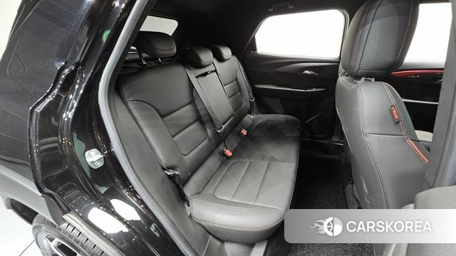 Chevrolet (GM Daewoo) The New Trail Blazer 2023 Черный из Кореи, фото 2