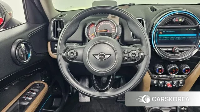 Mini Cooper D Countryman 2019 Красный из Кореи, фото 2