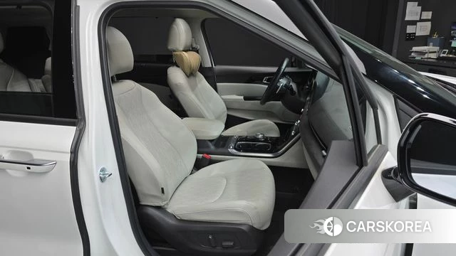Kia Carnival 4th generation 2022 Белый из Кореи, фото 2