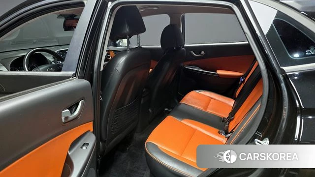 Hyundai Kona 2018 Черный из Кореи, фото 2