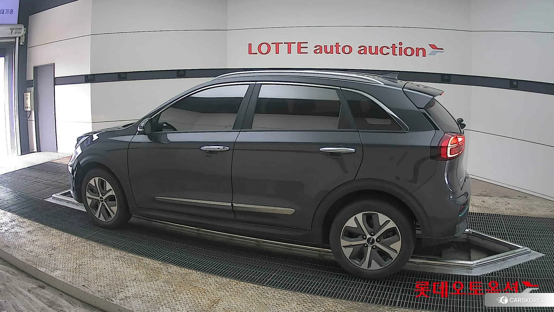 Kia Niro EV 2022 Interstellagray из Кореи, фото 2