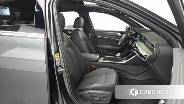 Audi A6 (C8) 2021 Серый из Кореи, фото 2