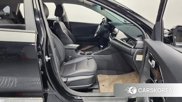 Kia The New Niro 2021 Черный из Кореи, фото 2