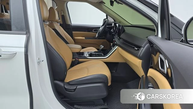 Kia Carnival 4th generation 2021 Белый из Кореи, фото 2