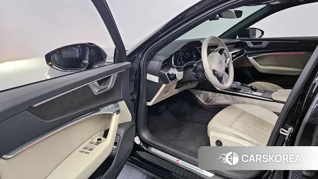 Audi A6 (C8) 2023 Черный из Кореи, фото 2