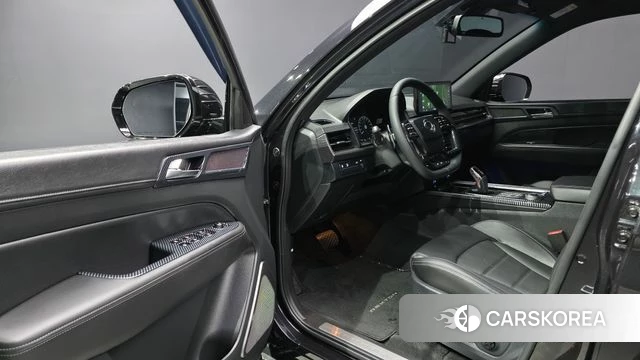 Ssangyong Rexton New Arena 2025 Черный из Кореи, фото 2