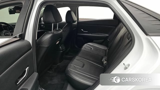 Hyundai Avante (CN7) 2021 Белый из Кореи, фото 2