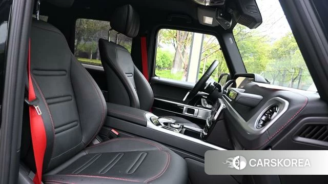 Mercedes-Benz G-class 2025 Черный из Китая, фото 2