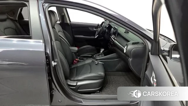 Kia Come New K3 2019 Серый из Кореи, фото 2