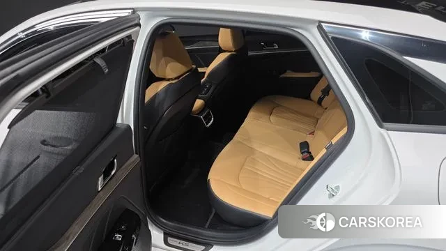 Kia K5 Hybrid 3rd Generation 2023 Белый из Кореи, фото 2