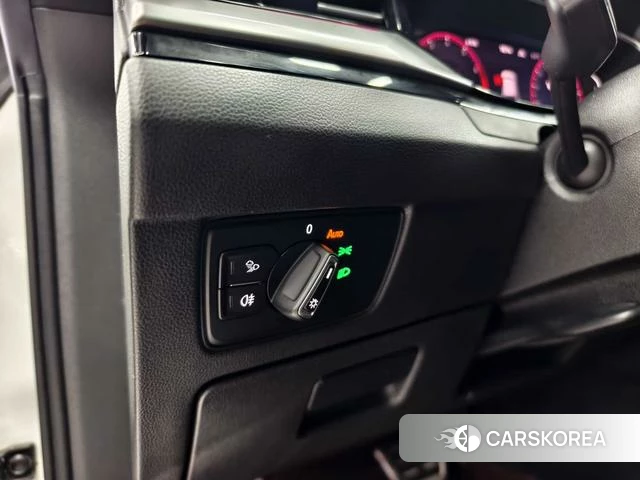 Volkswagen CC 2022 Белый из Китая, фото 2