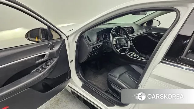 Hyundai Sonata (DN8) 2022 Белый из Кореи, фото 2