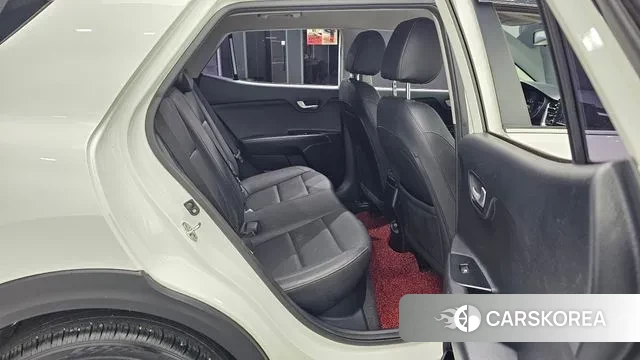 Kia Stonic 2018 Белый из Кореи, фото 2