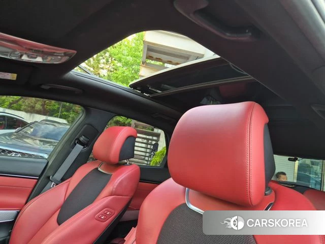 Genesis GV70 2021 Зеленый из Кореи, фото 2