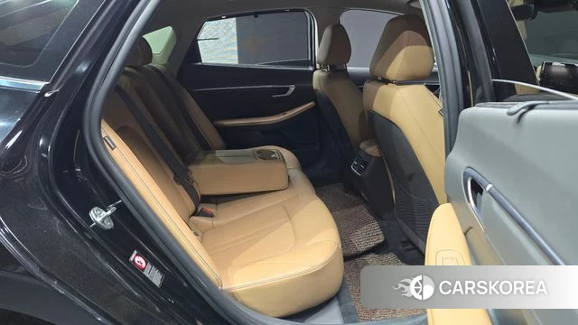 Hyundai Sonata (DN8) 2021 Черный из Кореи, фото 2