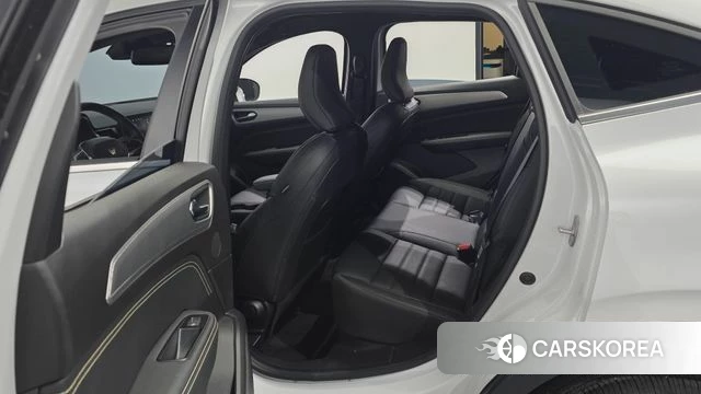 Renault Korea (Samsung) Arcana 2025 Белый из Кореи, фото 2