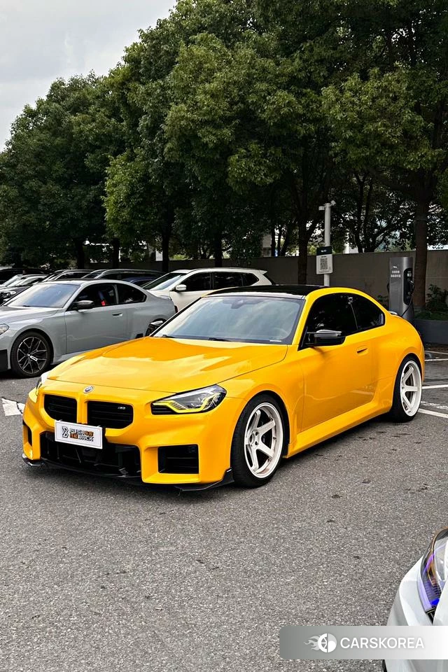 BMW M2 2023 Желтый из Китая, фото 2