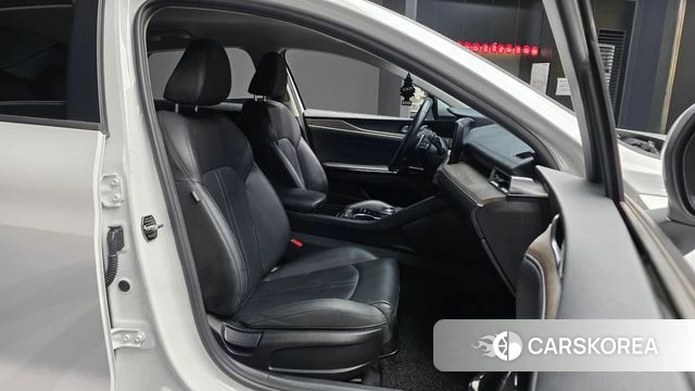 Kia K5 3rd generation 2020 Белый из Кореи, фото 2