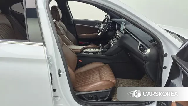 Genesis G70 2018 Белый из Кореи, фото 2