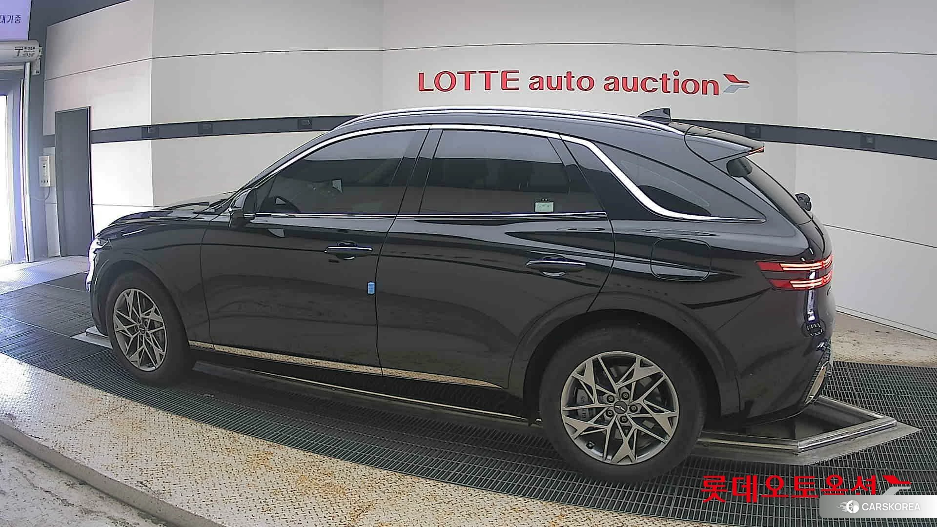 Hyundai GV70 2023 Beekblack из Кореи, фото 2