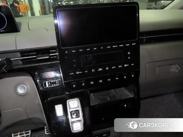 Hyundai Staria 2021 Черный из Кореи, фото 2