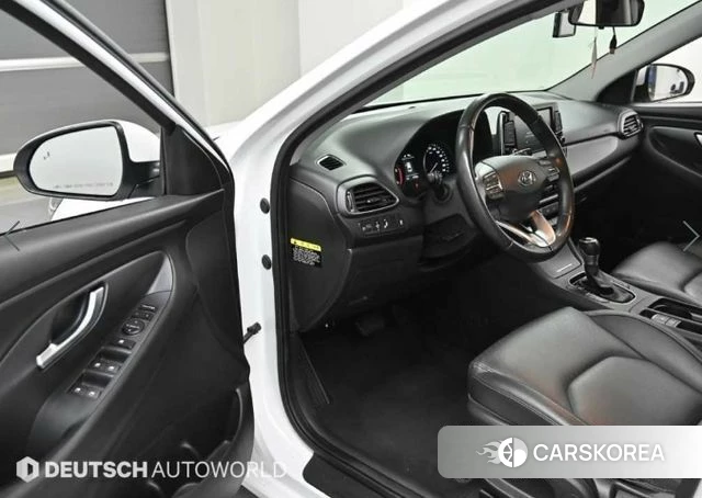 Hyundai i30 (PD) 2018 Белый из Кореи, фото 2