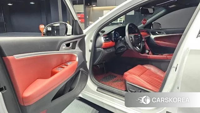 Genesis The New G70 2021 Белый из Кореи, фото 2