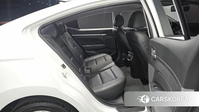 Hyundai The New Avante AD 2019 Белый из Кореи, фото 2