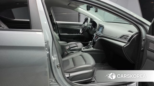 Hyundai Avante AD 2018 Серый из Кореи, фото 2