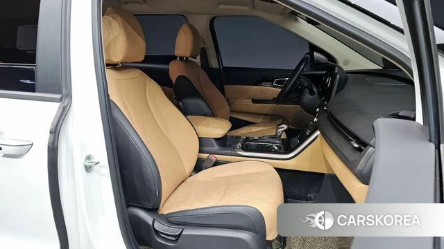 Kia Carnival 4th generation 2022 Белый из Кореи, фото 2