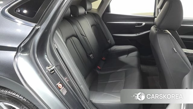 Hyundai Sonata (DN8) 2022 Серый из Кореи, фото 2