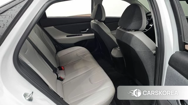 Hyundai Avante (CN7) 2021 Белый из Кореи, фото 2