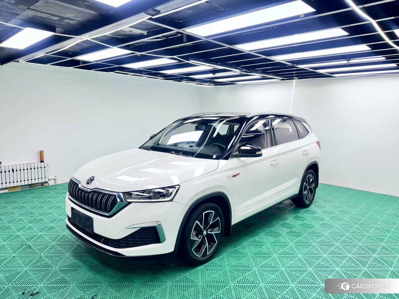 Skoda Komik GT 2022 Белый из Китая, фото 2