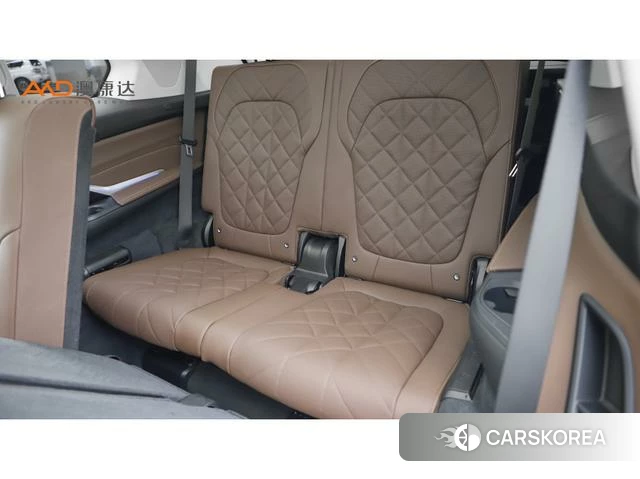 BMW X7 2024 Белый из Китая, фото 2