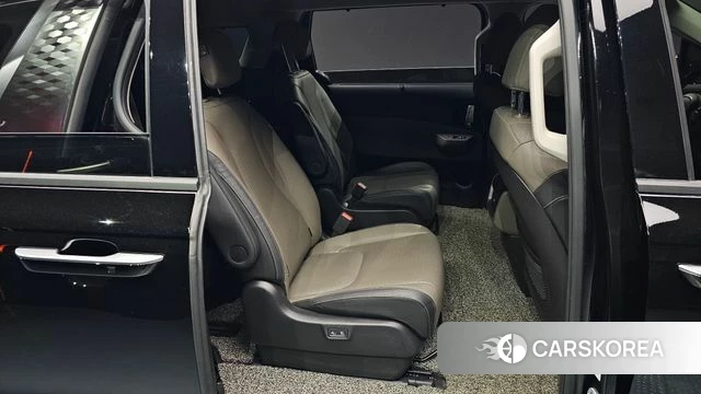 Kia The New Carnival 4th Generation 2024 Черный из Кореи, фото 2