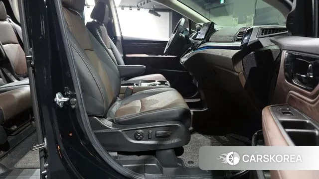 Honda Odyssey 2025 Черный из Кореи, фото 2