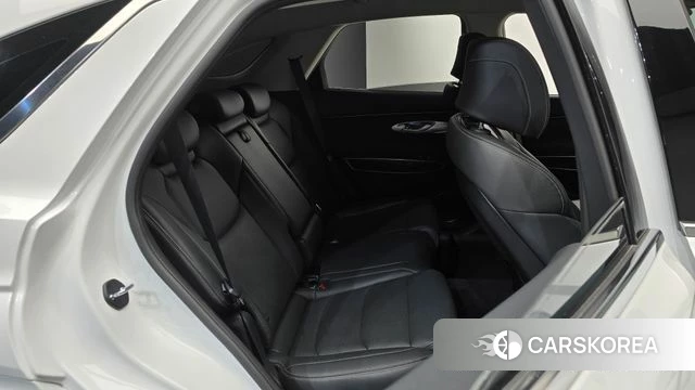 Genesis GV70 2021 Белый из Кореи, фото 2