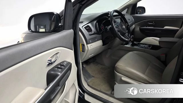 Kia All New Carnival 2018 Черный из Кореи, фото 2