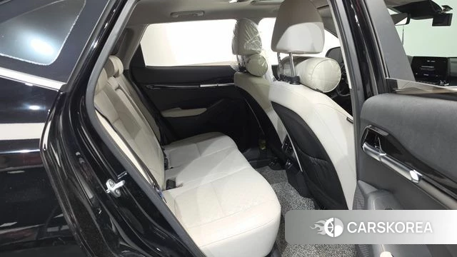 Kia Seltos 2022 Черный из Кореи, фото 2