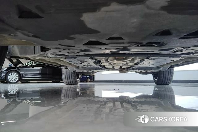 Volvo XC60 PHEV 2024 Белый из Китая, фото 2