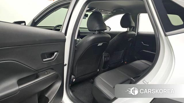 Hyundai Kona Hybrid (SX2) 2024 Белый из Кореи, фото 2