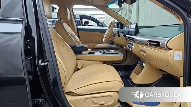 Genesis GV60 2022 Черный из Кореи, фото 2