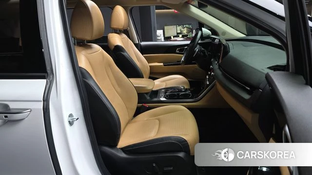 Kia Carnival 4th generation 2021 Белый из Кореи, фото 2