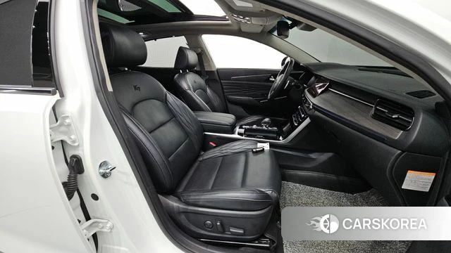 Kia K7 Premier Hybrid 2021 Белый из Кореи, фото 2