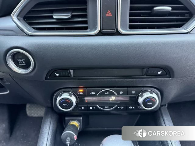 Mazda CX-5 2022 Белый из Китая, фото 2