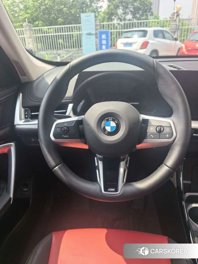 BMW X1 2025 Белый из Китая, фото 2