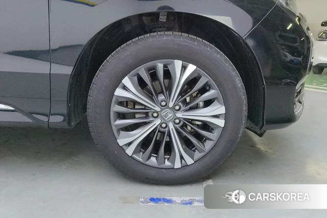 Honda UR-V 2021 Черный из Китая, фото 2
