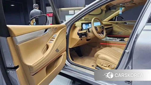 Genesis G80 (RG3) 2024 Серебряный из Кореи, фото 2