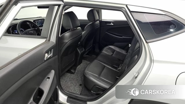 Hyundai All New Tucson 2018 Серебряный из Кореи, фото 2